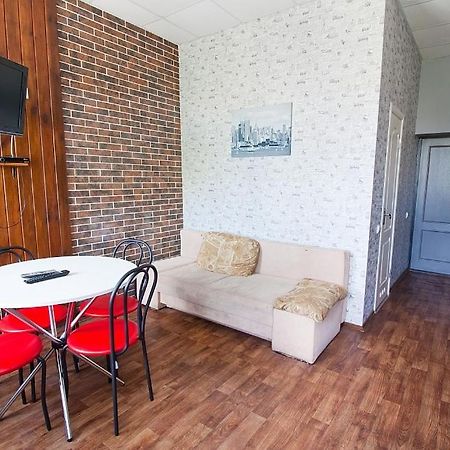 Tsentr Hostel Vinnytsja Buitenkant foto