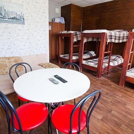 Tsentr Hostel Vinnytsja Buitenkant foto