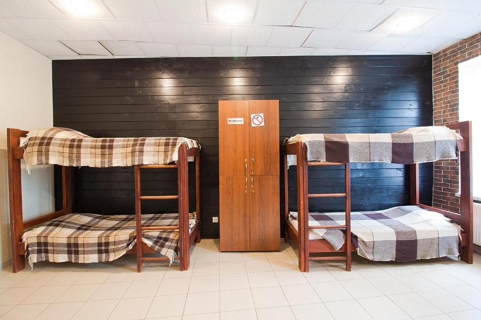 Tsentr Hostel Vinnytsja Buitenkant foto