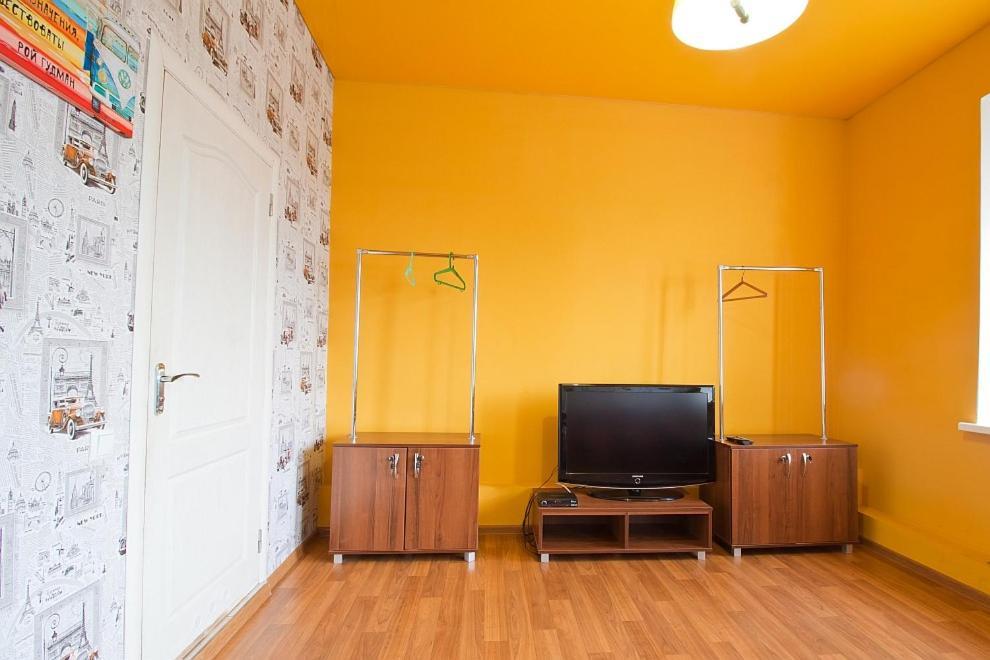 Tsentr Hostel Vinnytsja Buitenkant foto