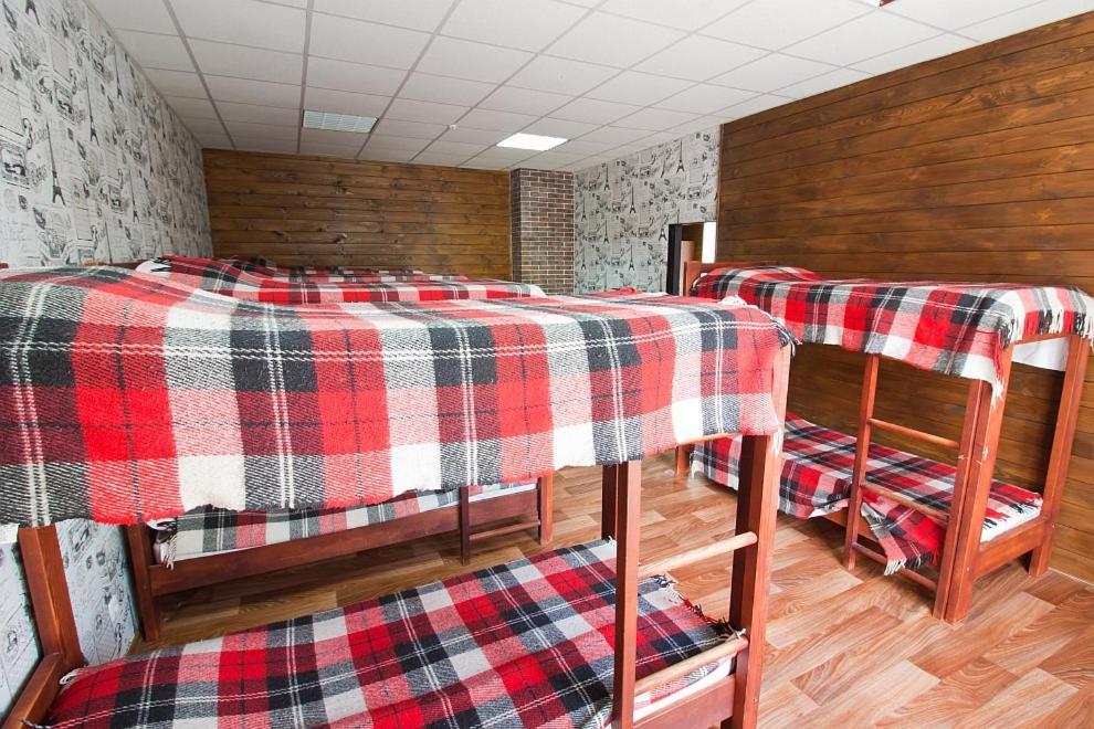 Tsentr Hostel Vinnytsja Buitenkant foto